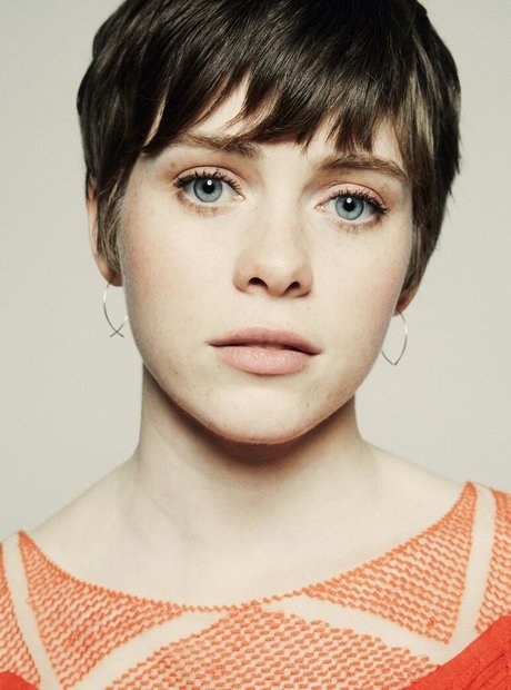 Sophia Lillis pretty star photo