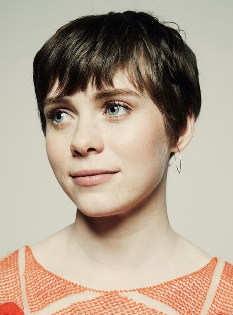 Sophia Lillis model porn pictures