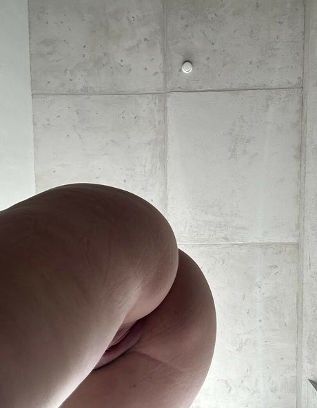 alinowskaya exclusive star picture