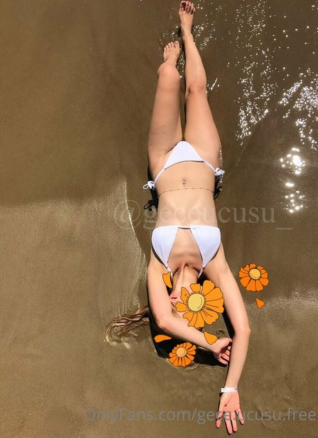 hotwifegecefree model beautiful archive