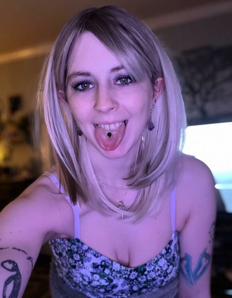 arienettegrace star hot pic