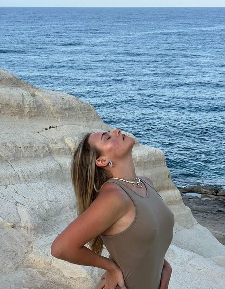 crazy splits pretty actress picture