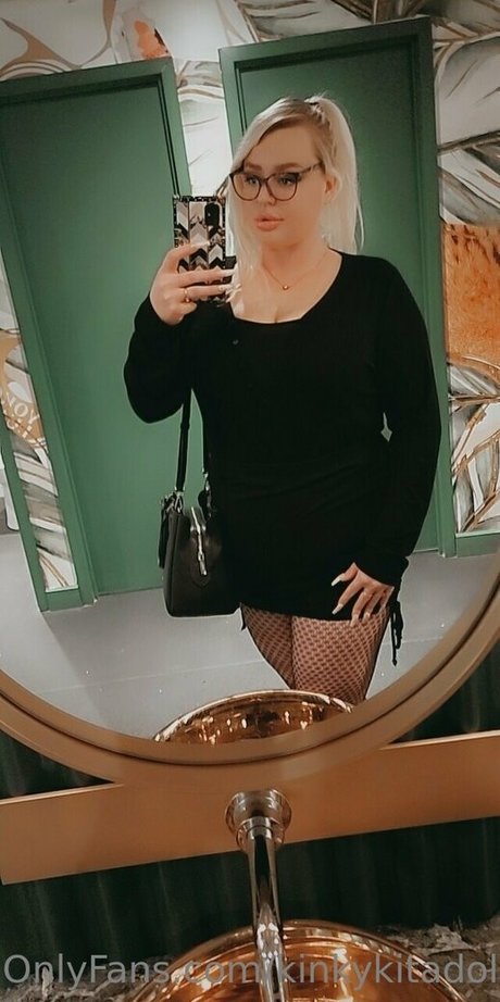 kinkykitadoll star exclusive picture