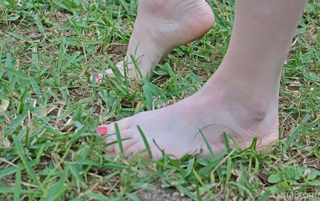 lunastonefreemium nude actress photo