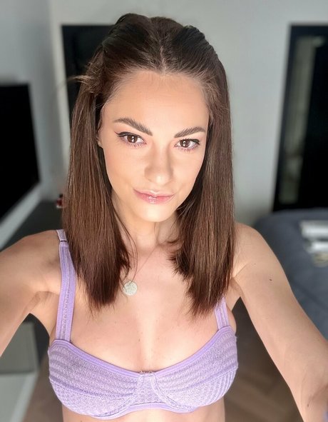 nextdoornurs3free exclusive star images