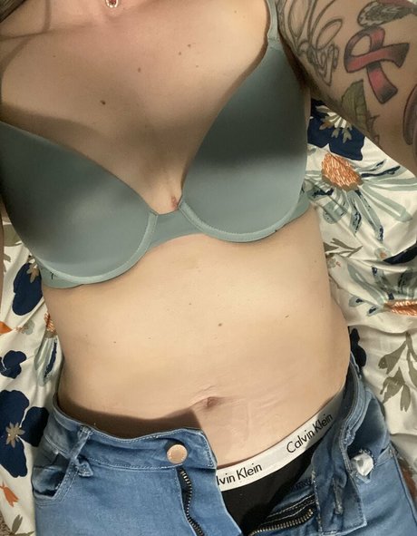 prettypetty1 model nudes gallery