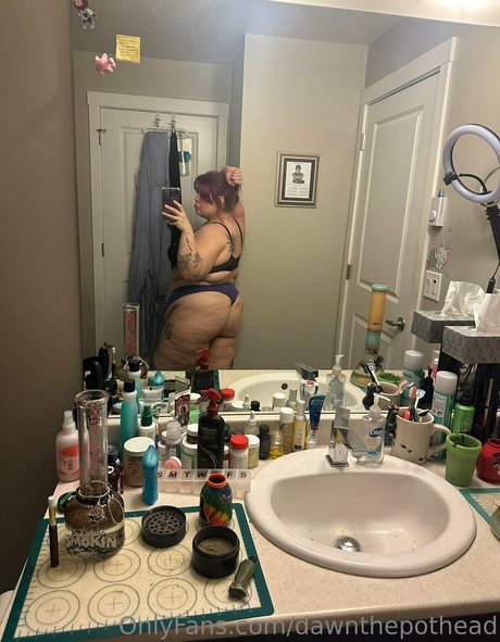 dawnthepothead adult model images