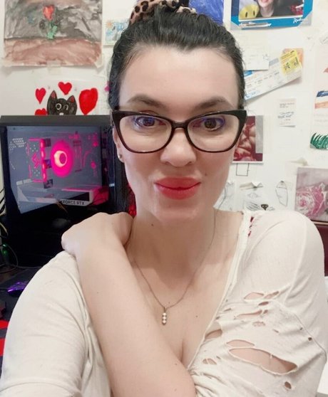 Mamaogra pornstar sex pic