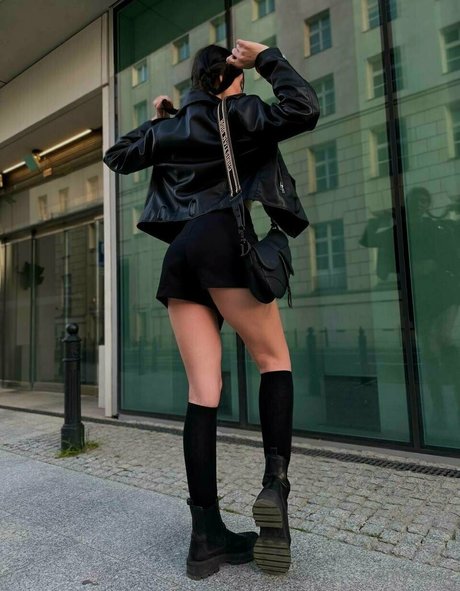 emyraine star naked photo