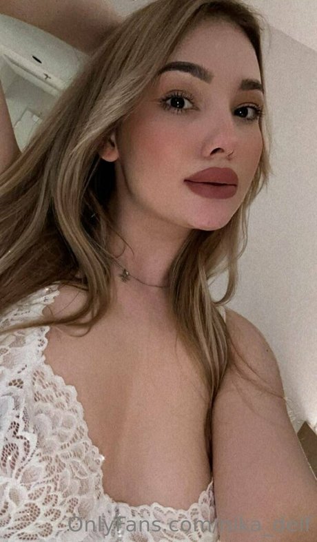 leila hottie model exclusive photo