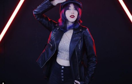 Melody Cristea hot model archive