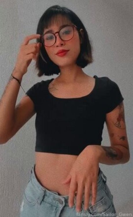 Sailor Gwen pornstar free images