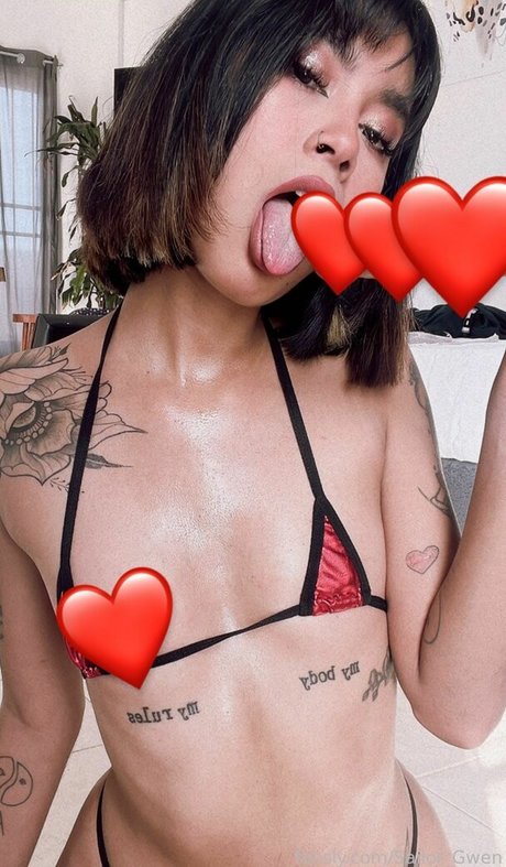 Sailor Gwen model nice galleries