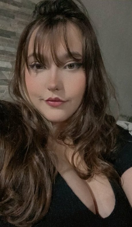 RED Mariana model free photo