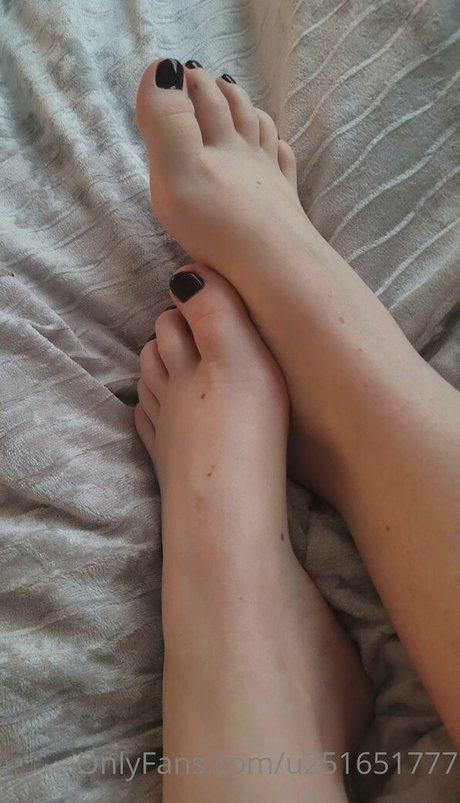 juiletssecret nude model gallery