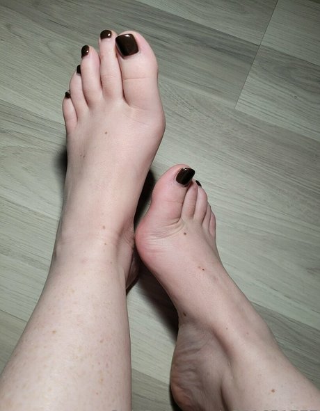 juiletssecret naked pornstar image