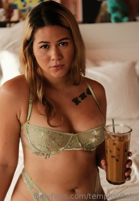 Tabitha Rice hot actress image