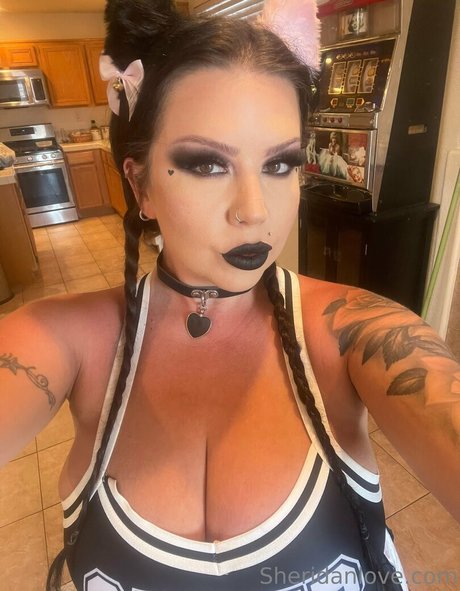 thesheridanlove erotic star image