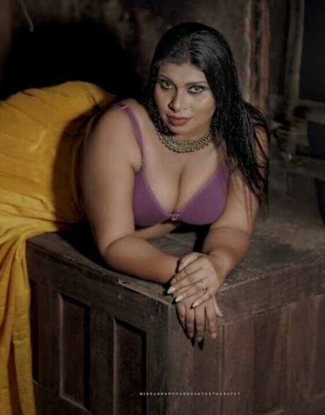 Nandana Krishna model naked picture