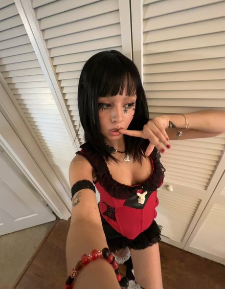 Ilselovesyou hot actress image