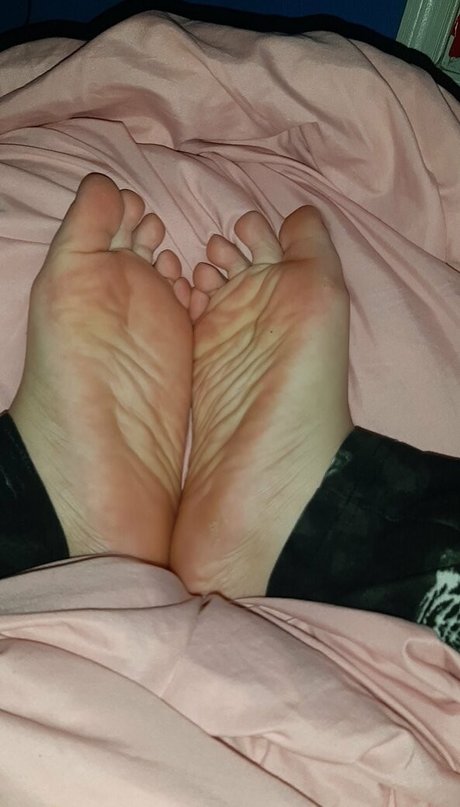 fall4angelic model erotic pic