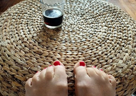 sweet noemi elena model photos