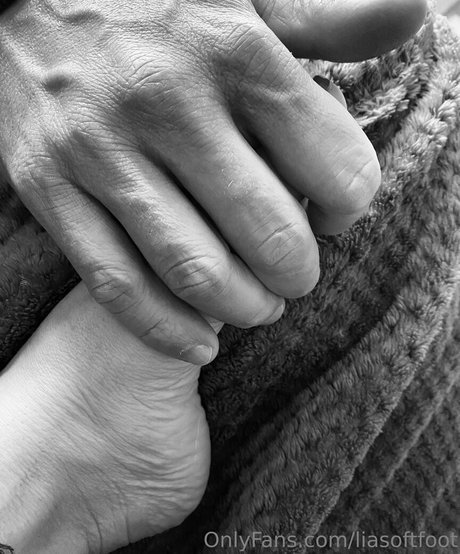 liasoftfoot nudes pornstar pic