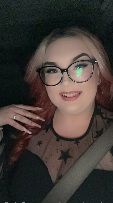 blonde babe onlyfans free img