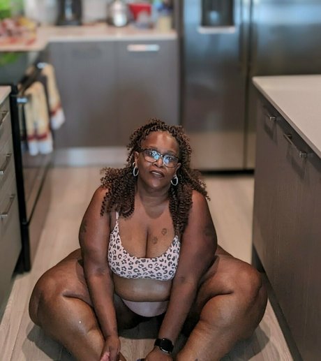 ms thickerthan exclusive pornstar gallery