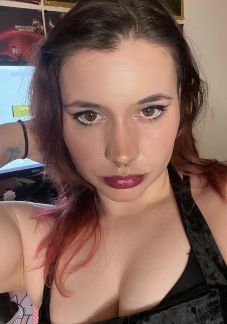 kaleskujo sex model photo