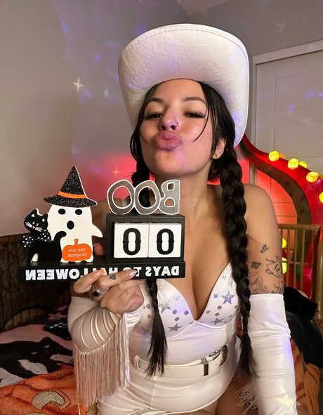 indian milf onlyfans nudes pictures