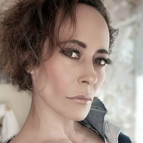 Elena Neufeld star hd picture