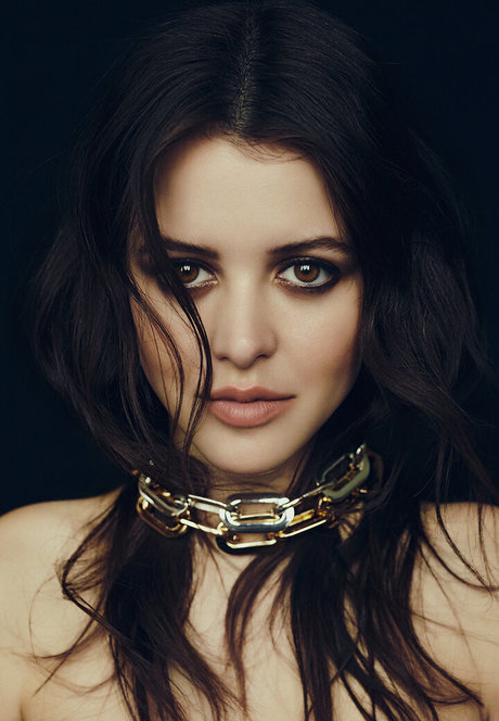 Sara Waisglass star beautiful photos