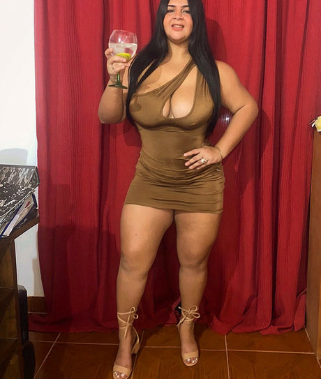 Guada Gamarra star naked photo