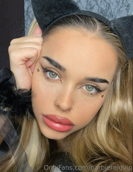 barbiefantasylucy pornstar adult photo