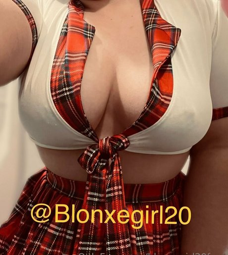 blonxegirl20free pornographic actress pics