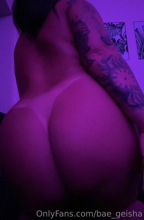 beautiful japanese onlyfans free photos