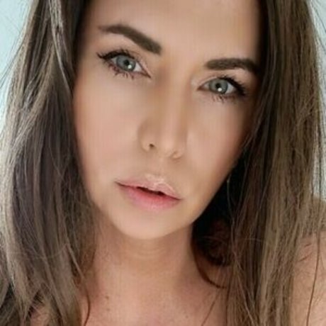 TheFoxySwede star high quality galleries