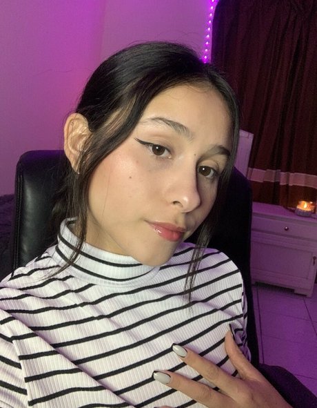 Lomy Asmr pretty star picture