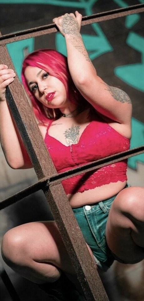 alyssalotus erotic star pictures