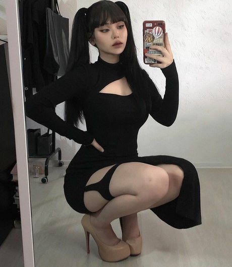 Wisexnja nudes star pics