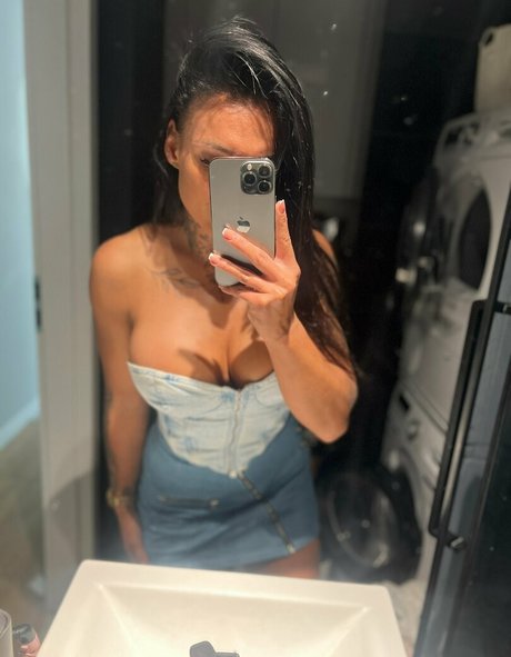 annafit life hot star pic