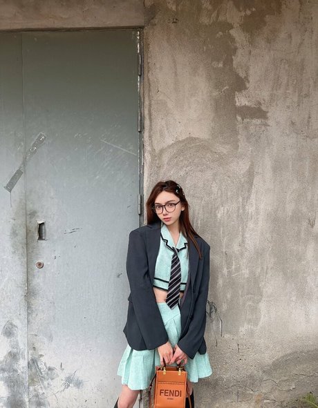 TS Xinxiaoxian_ pornographic model pic