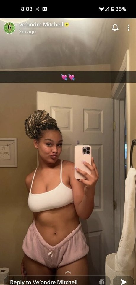Veondre Mitchell pornstar nude pictures