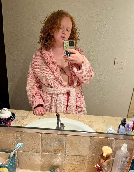 maroxismagic hot star photo