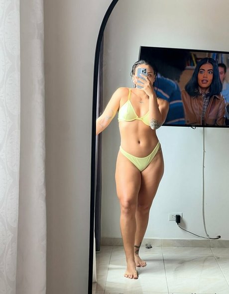 Sophia velez high quality model photos