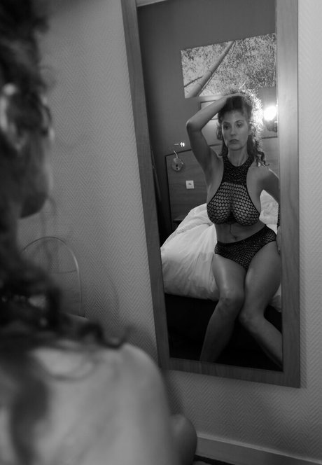 Angell77la Angela pretty actress pics