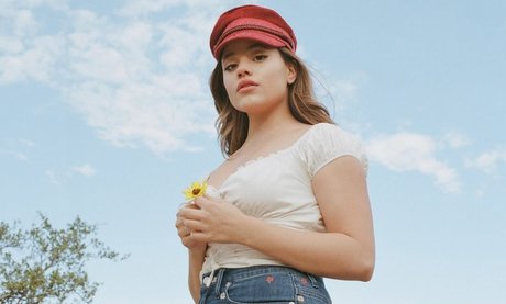 Sarah Jeffery star sexy image