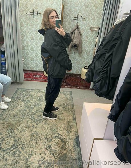 valiawixx model best archive