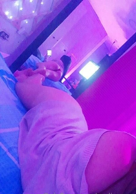 melissakatteyes pornographic model img